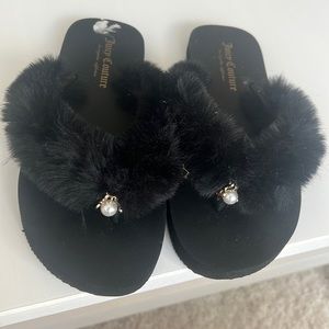 Juicy Couture Furry Flip Flops
